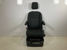 Siège Pivotant À Gauche