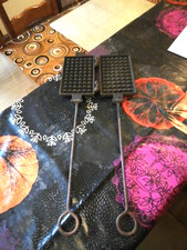 Ancien Gaufrier En Fonte