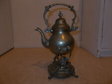 SAMOVAR EN LAITON MASSIF AVEC SON BRULEUR D'ALCOOL TRES BON ETAT