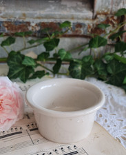 ANCIENNE PETITE FAISSELLE GRES