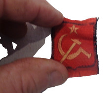 Insigne de bras en  tissu brodé  de l'Armée Soviétique, UNION SOVIETIQUE.