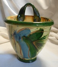 EGOUTTOIR COUVERTS EN TERRE CUITE VERNISSEE DECOR POISSONS SIGNE