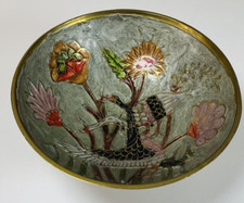 Coupe, Bol sur pied émaillé