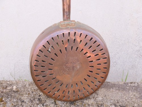 Bassinoire cuivre xixe manche - -bassinoire,