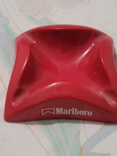 Cendrier Marlboro en porcelaine Revol France – vintage rouge