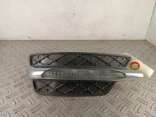 Feu diurne avant droit