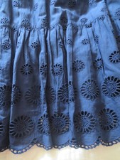 JUPE /JUPON TAILLE 44 BRODERIE