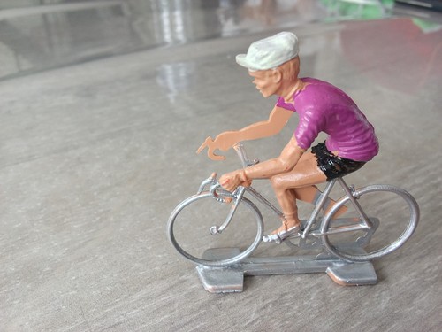 Figurine vintage plastique - figurine,