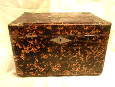 ANCIEN COFFRET GRANDE BOITE A