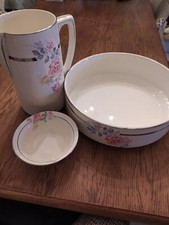 service de toilette ancien