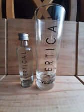 lot Verre + mignonnette 5cl Chartreuse 2003 Vodka Vertical mini bouteille