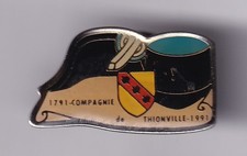 RARE PINS PIN'S .. GENDARMERIE