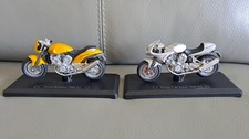Lot de 2 motos Voxan Roadster + Voxan Café Racer 1/18 Majorette