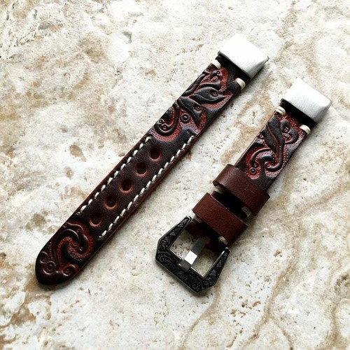 Cuir marron foncé - foncé, pour