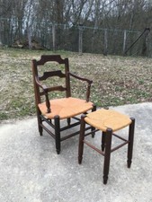 Fauteuil de campagne et un