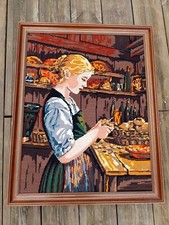 Canevas fini, Femme En Cuisine