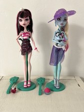 Monster High Skull Shores Draculaura and Abby set 