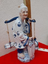 CERAMIQUE STATUE FEMME PAYSAN