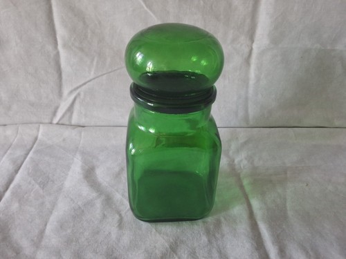 Joli pot verre couleur vert - verre,