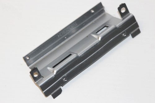 Side input cover bezel - side,