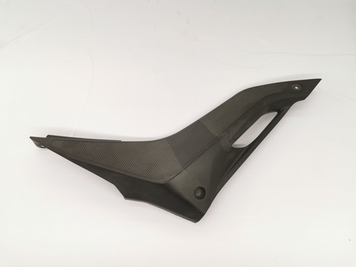 Cache plastique inférieur - , de