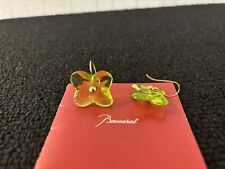 Paire boucle d'oreille fleurs vert clair cristal Baccarat