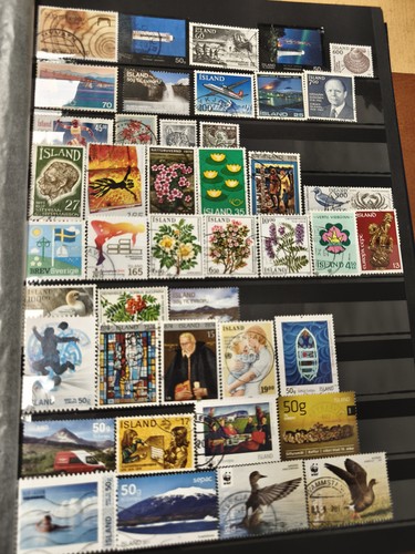Lot timbres islande et - de,