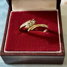 ÉMERAUDE VÉRITABLE, TOPAZE, BELLE ANCIENNE BAGUE COUTURE PLAQUÉ OR