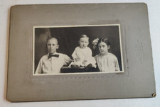 Vintage Armoire Carte