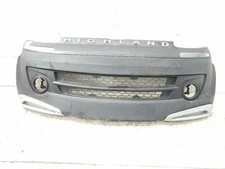 enjoliveur pare-choc avant