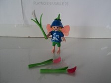 PLAYMOBIL vintage city monde féérique fille / fée et fleurs du set 4196 de 2007