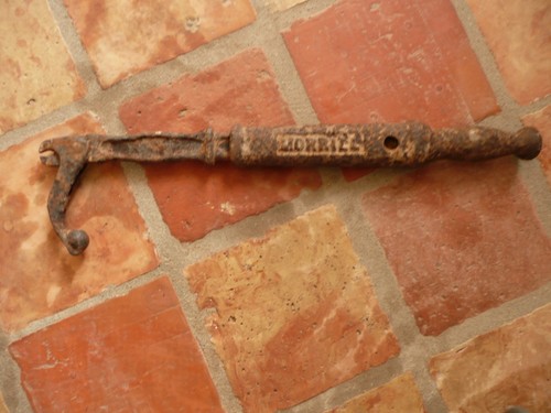 Outil ancien americain arrache - outil,