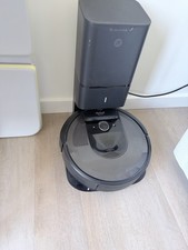 iRobot Roomba i7+ Robot Vacuum