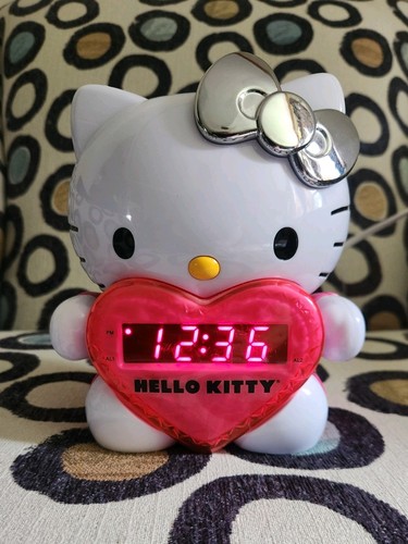 Hello kitty kt2064p alarm - hello,