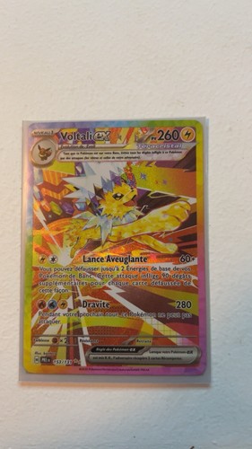 Carte pokémon voltali - carte,