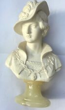 STATUE BUSTE FEMME AU CHAPEAU A.GIANNILLI 1980 ALBATRE MOULE SOCLE EN MARBRE