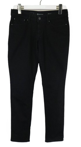 Levi bold curve modern rise - curve,