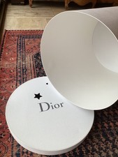  Dior boite blanche cylindre