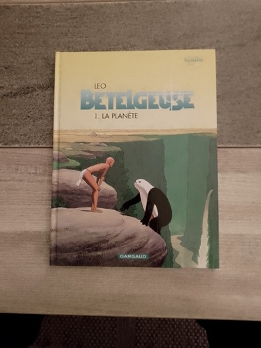 Betelgeuse tome la - eo, "