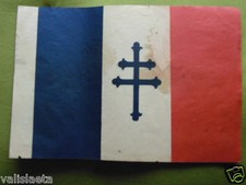 DRAPEAU EN PAPIER CROIX DE