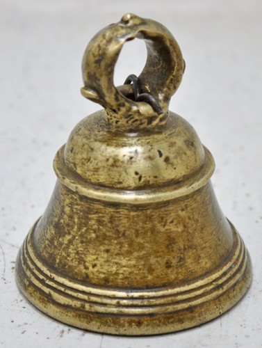 Cloche vache laiton - en,