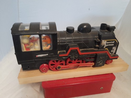 Train 904 animalland - d,