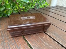 Boîte vintage en bakélite