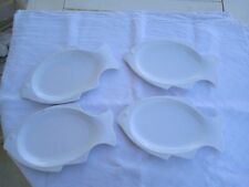 4 ASSIETTES A POISSON /