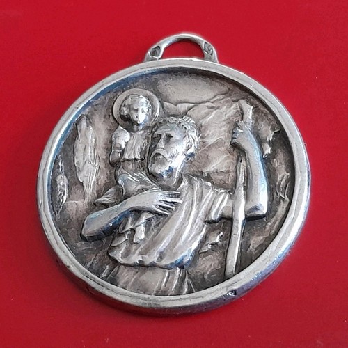 Médaille religieuse ancienne