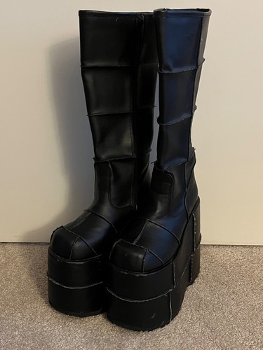 Demonia platform boots size - platform, boots~size