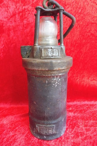 Très vieux lourd lampe - vieux, ,