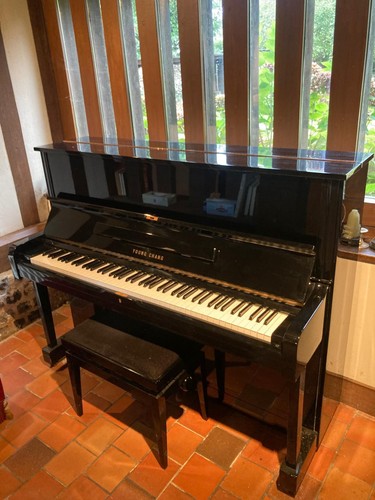 Piano droit young - droit, en