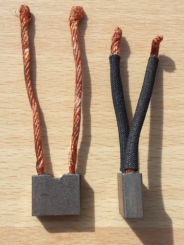 Jeu balais charbons - de,