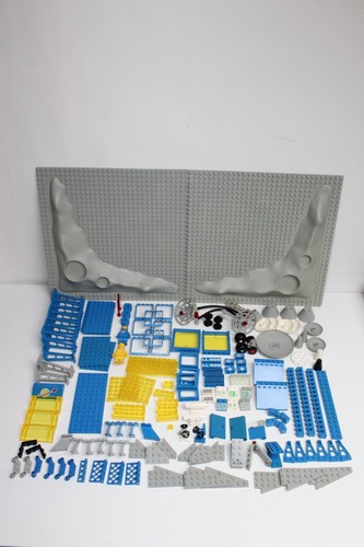 Lot pièces lego - pièces,